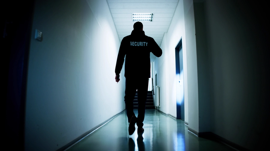 警備員の巡回記録を自動化のサムネイル